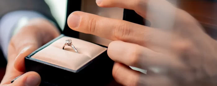Custom Engagement Ring man proposing with custom engagement ring